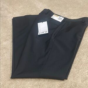 Mens Bar III black  Dress Pants. NWT.  Size 29/30